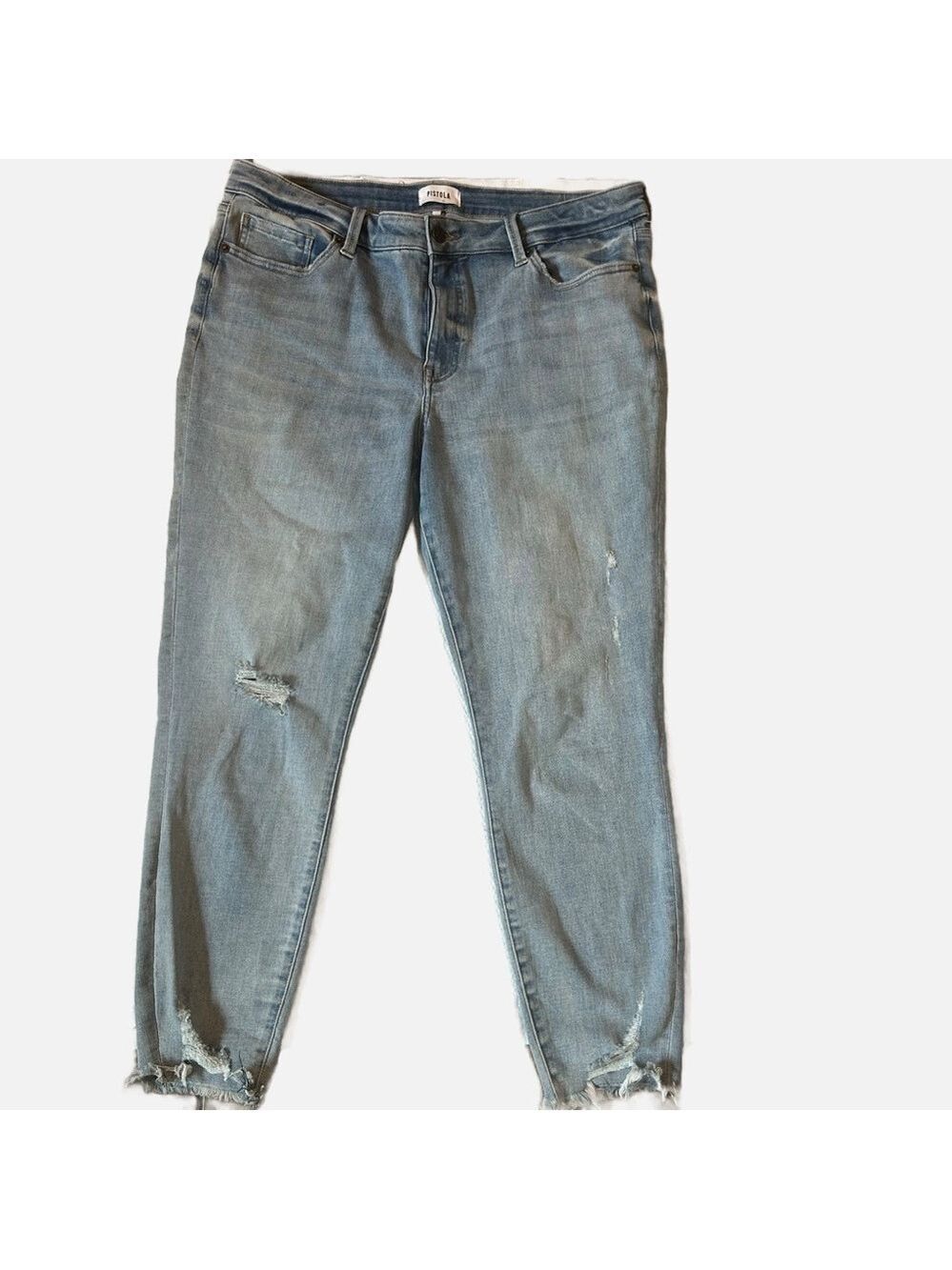 Pistola Womenโs Jeans 33 Light Wash Distressed Zipper